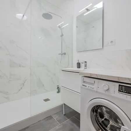 Champs De Mars - T5 Chic, 4 Chambres, Equipe Apartment *