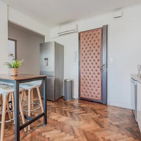 Champs De Mars - T5 Chic, 4 Chambres, Equipe * Toulon