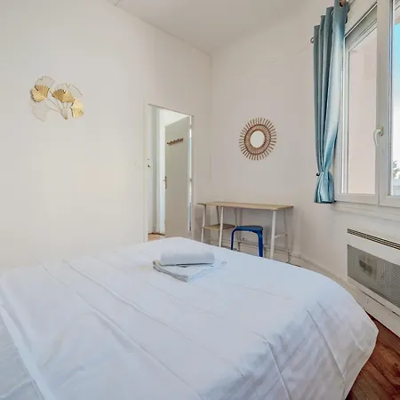 Champs De Mars - T5 Chic, 4 Chambres, Equipe * Toulon